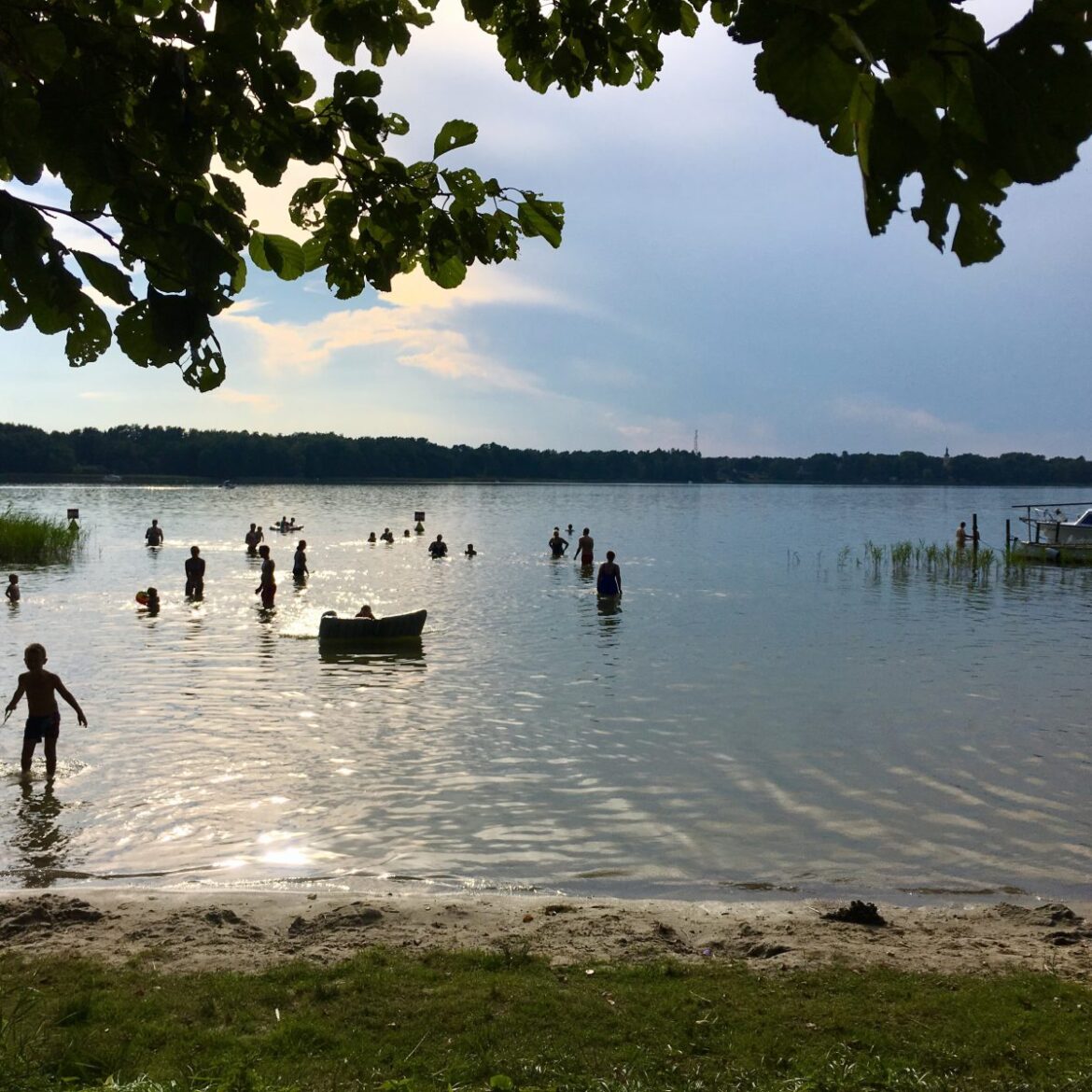 Wochenende in Bildern, wib, Sommerferien, Ferienkinder, Frühstück, Samstag, Leben mit Kindern, Familienalltag, Tag am See, Brandenburg, Berlin, Mamablogger, Baden, Schwimmengehen, Teenager, Badesee