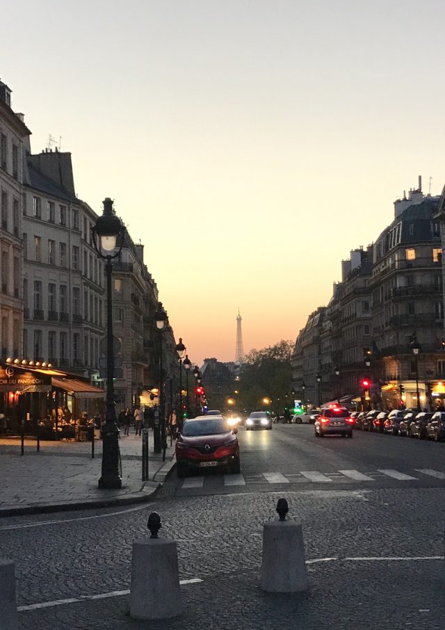 Blick auf den Eiffelturm | Berlimittemom.com