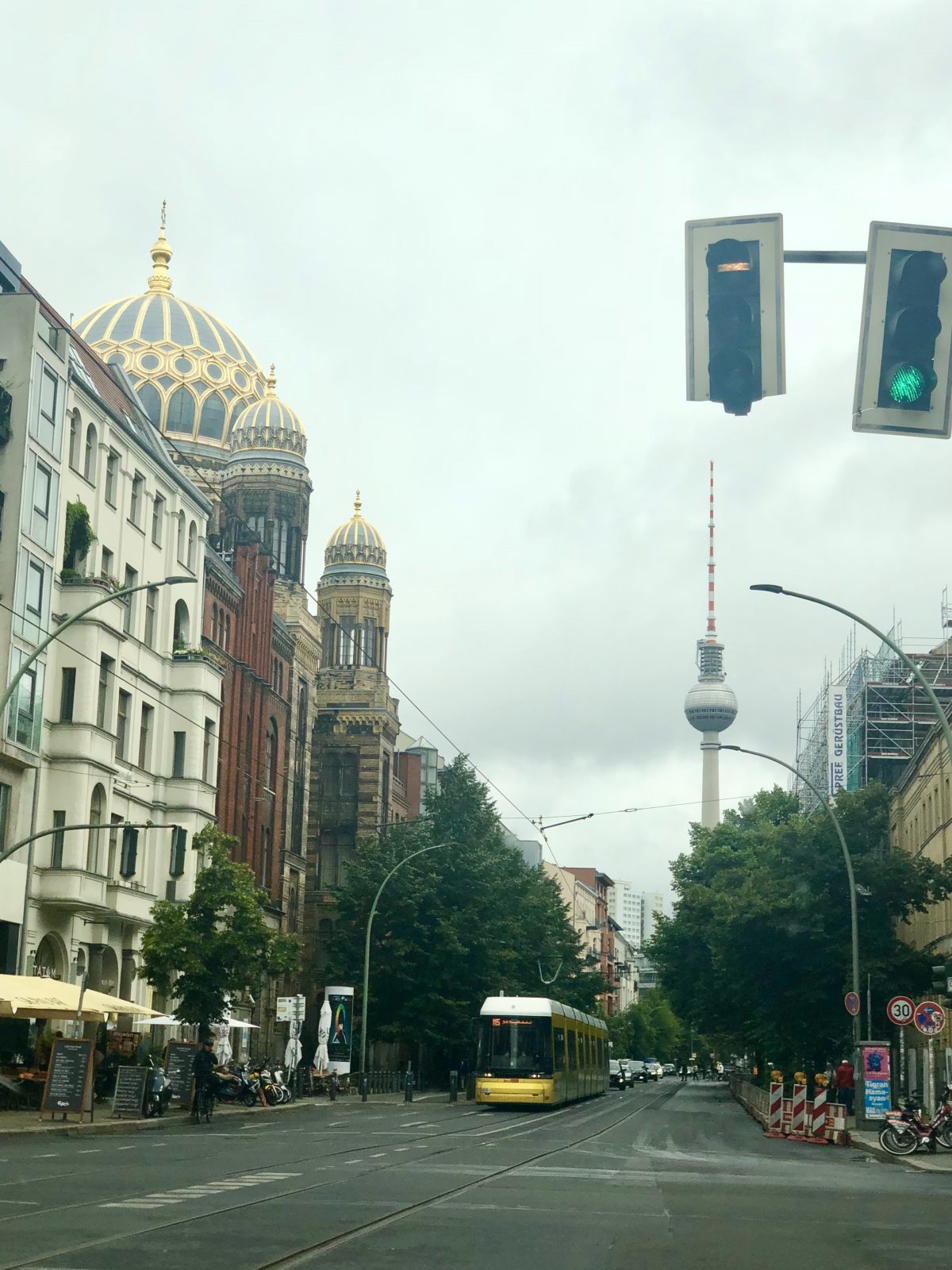Berlin, Oranienburger Straße | berlinmittemom.com