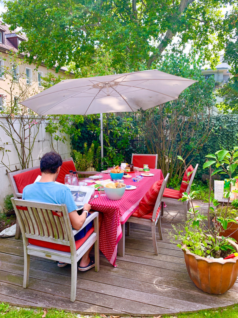 Frühstück im Garten | berlinmittemom.com