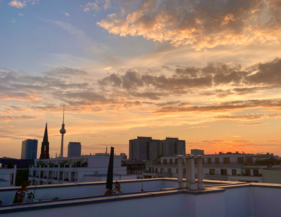 Sonnenuntergang Rooftop Berlin | berlinmittemom.com